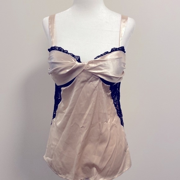 NWT Gomvi imoi bustier top - Picture 6 of 7